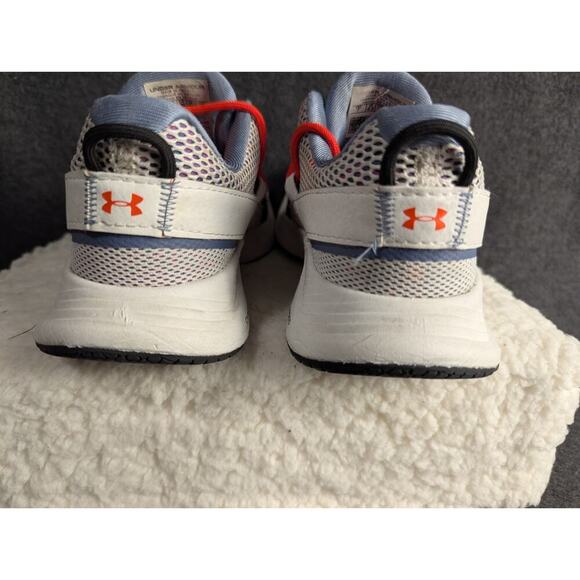 Under Armour Charged Womens Shoes Running Grey/White Size 7 - Picture 4 of 9